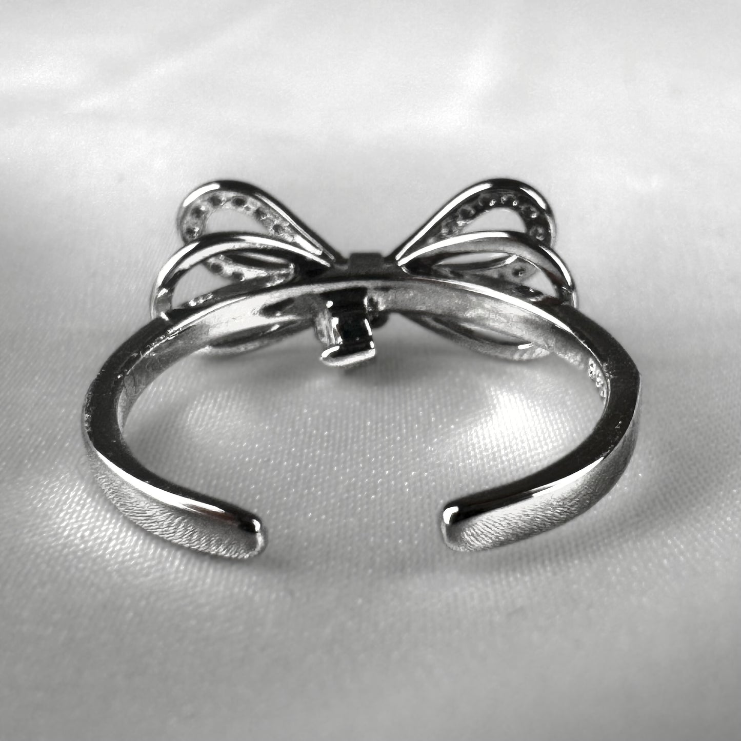 Silver Bow with Dangly Charm Ring