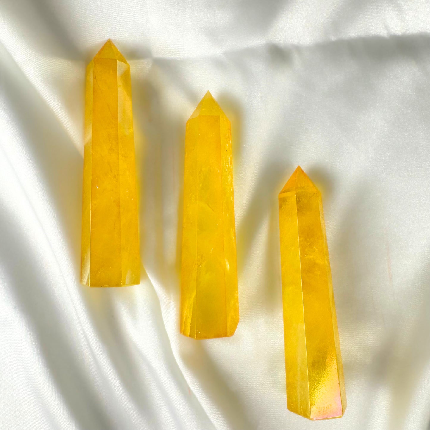 crystal aura yellow point