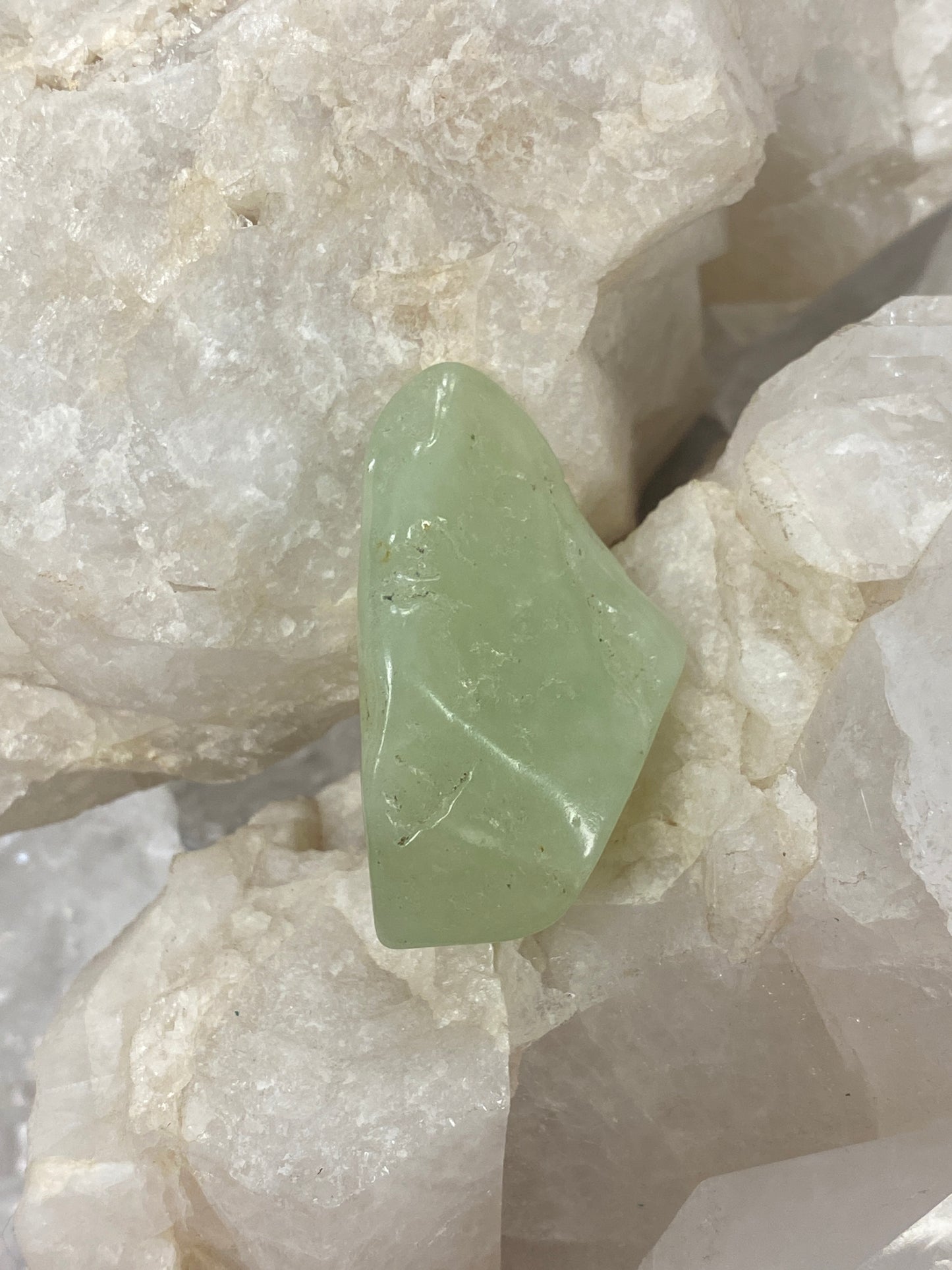 crystal tumblestone