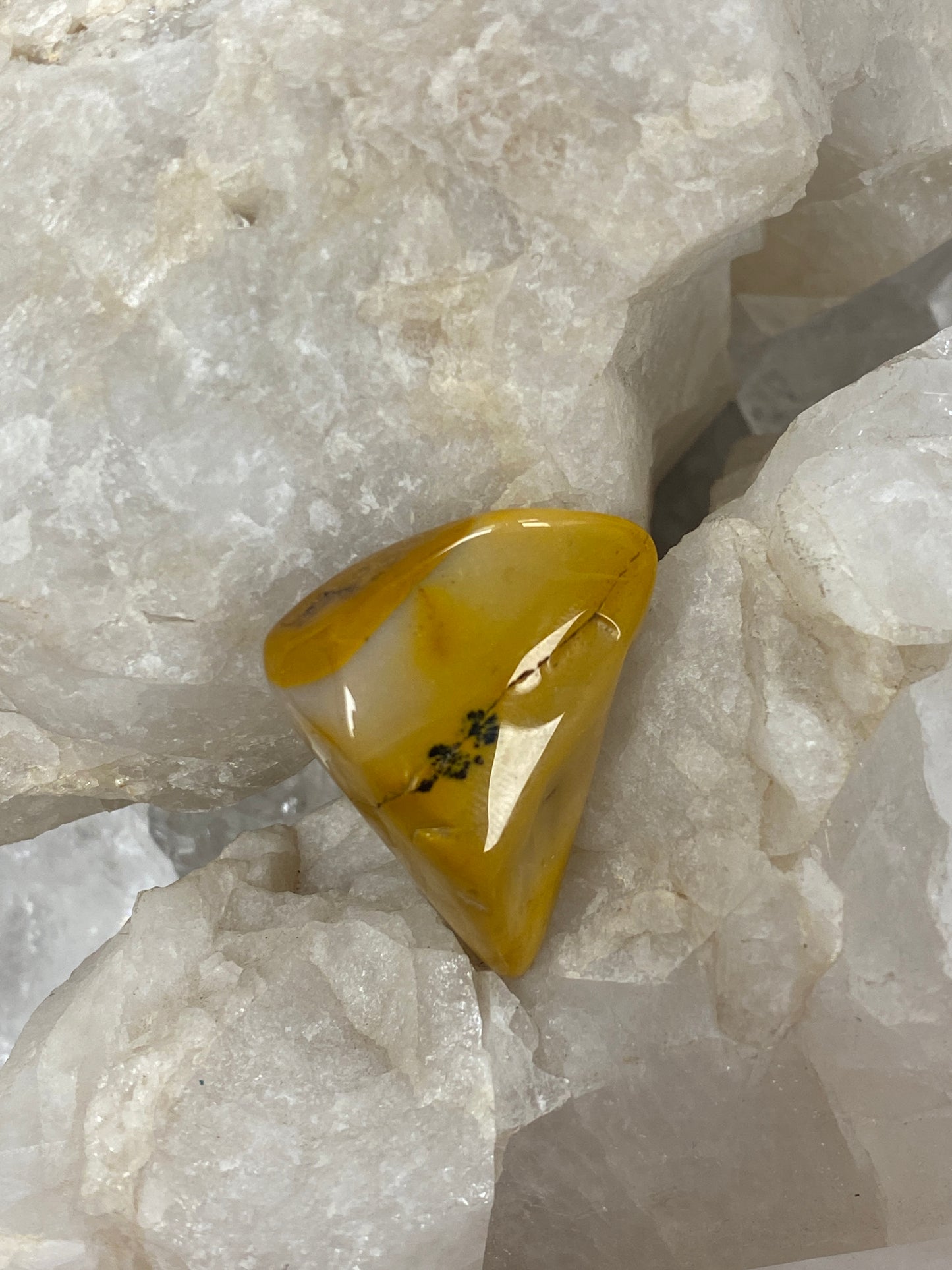 crystal tumblestone