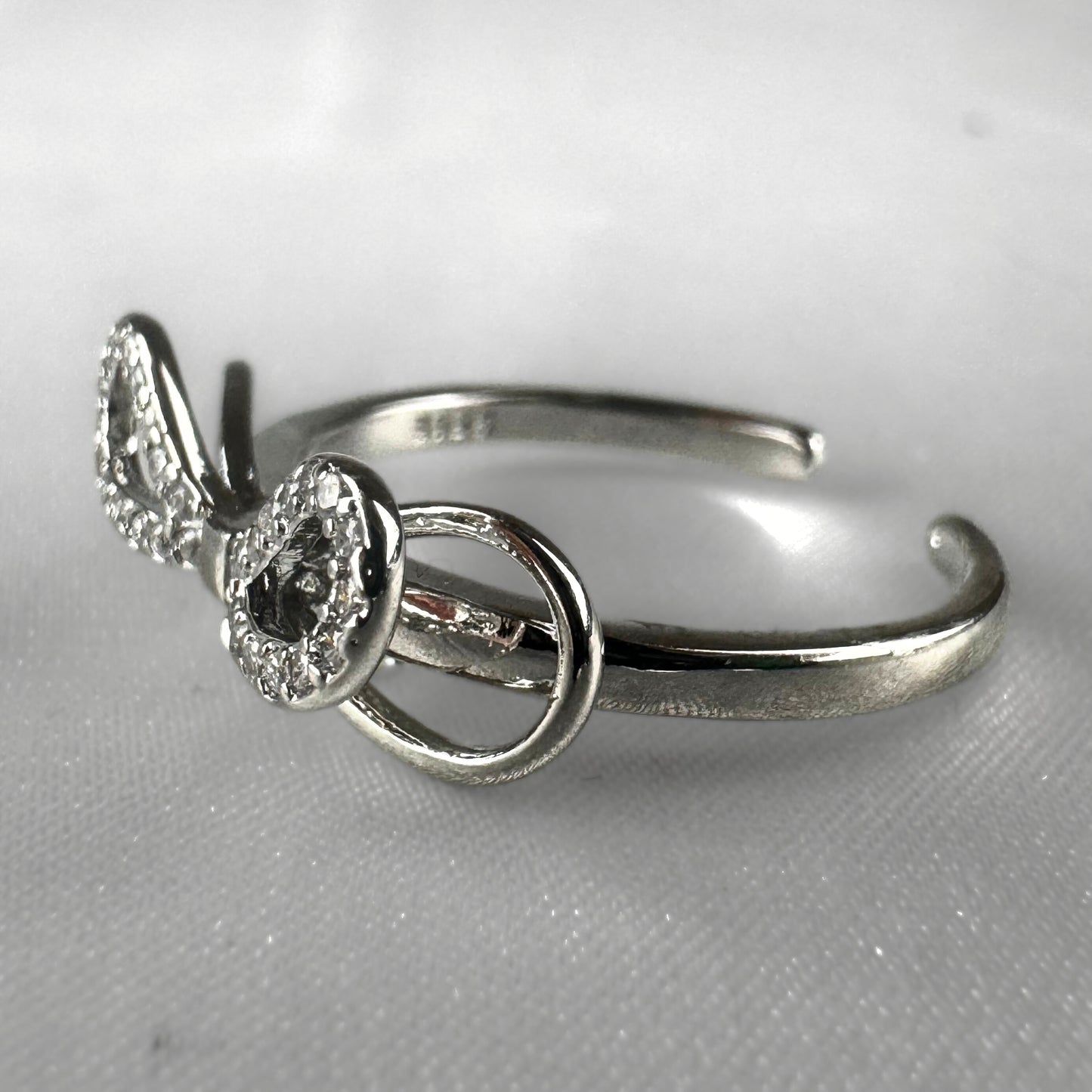 Silver Bow with Dangly Charm Ring