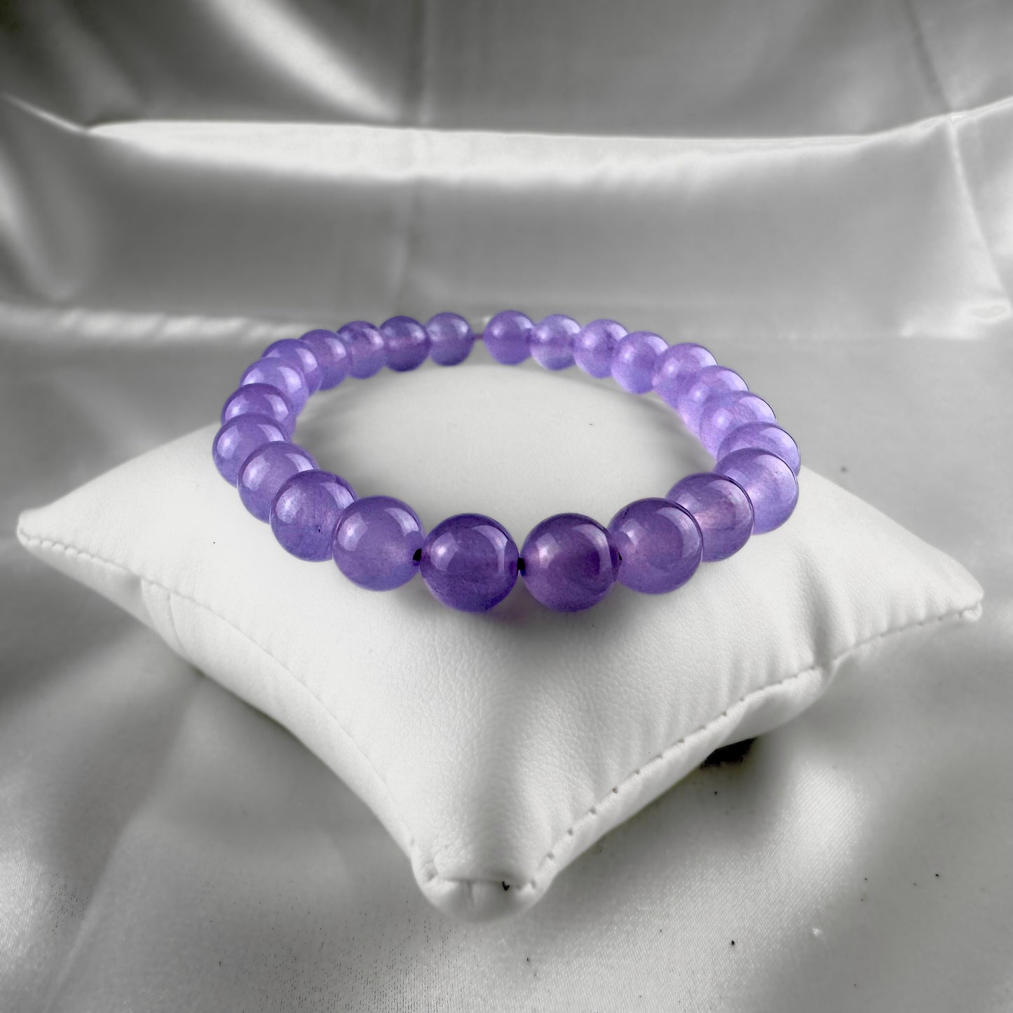 chalcedony crystal beaded bracelet