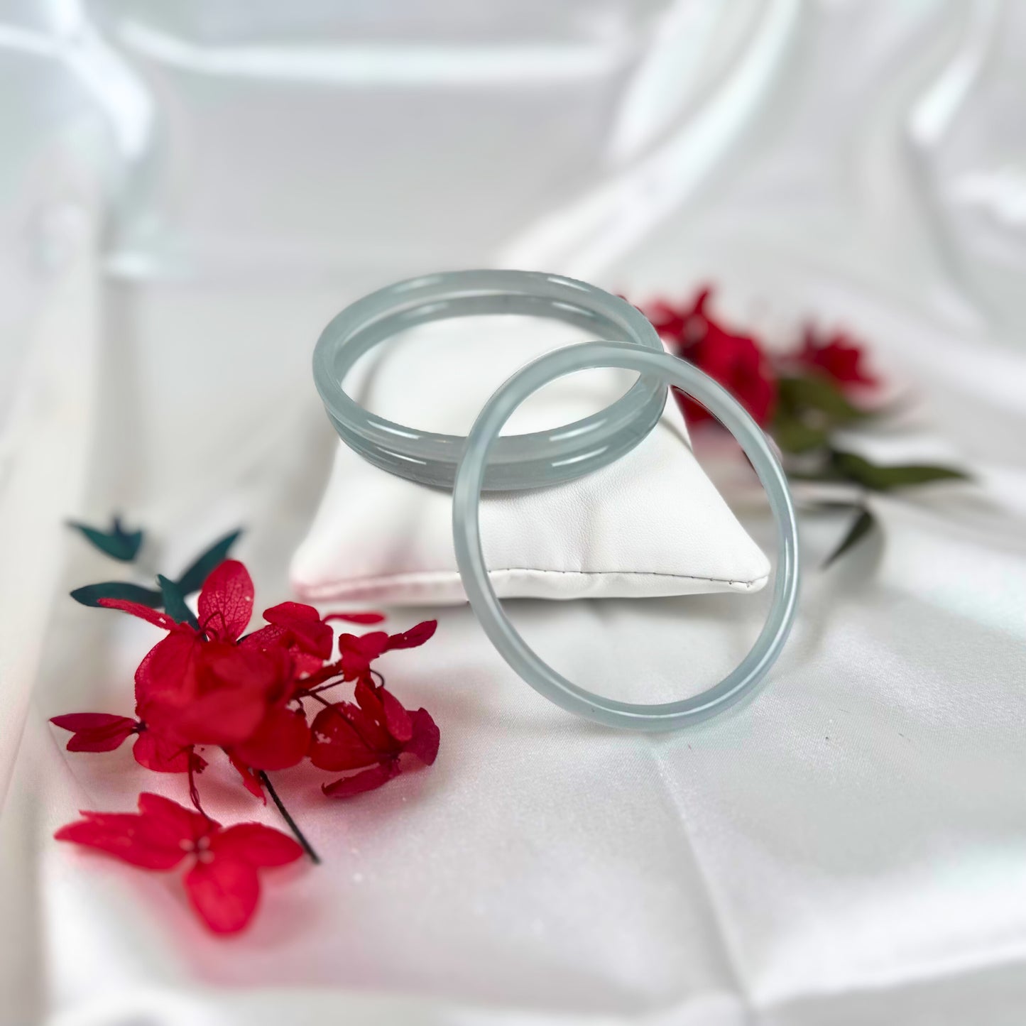 Grey Agate Crystal Bangle - Dylan's Den Crystal Shop