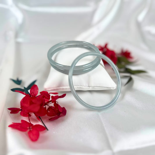 Grey Agate Crystal Bangle - Dylan's Den Crystal Shop