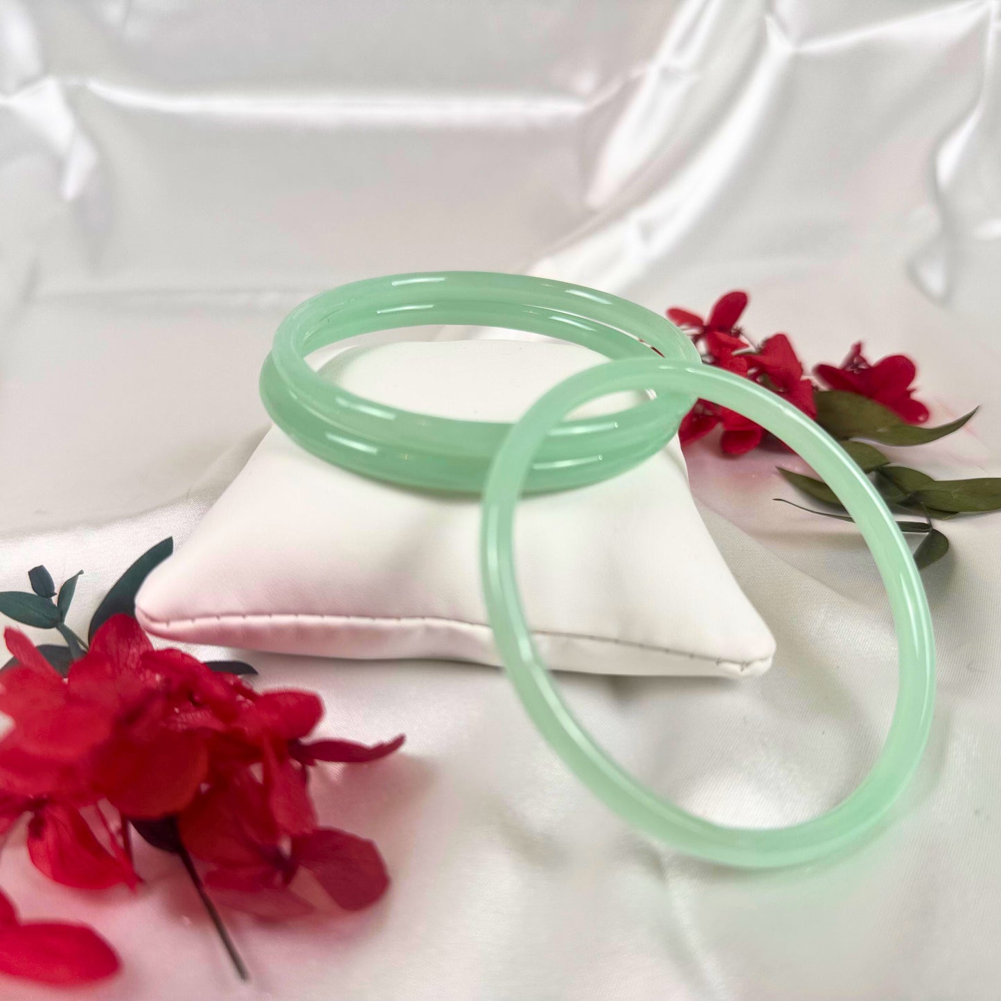 Sage Green Agate Crystal Bangle - Dylan's Den Crystal Shop