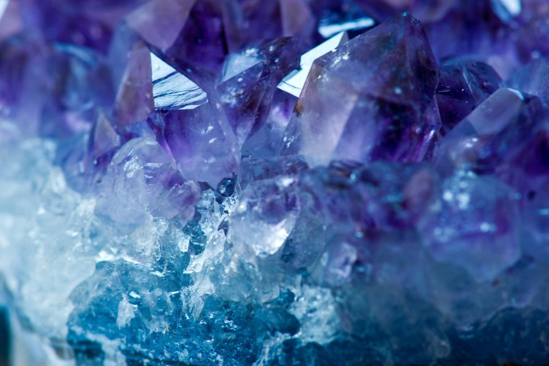 What Are Crystal Points? Meaning, Uses & Benefits