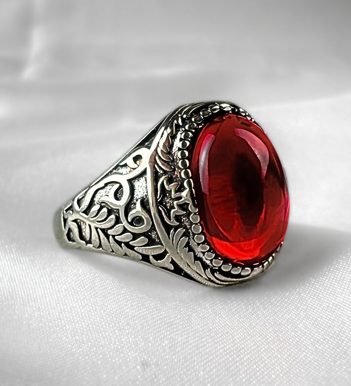 Celtic Aura Red Signet ring