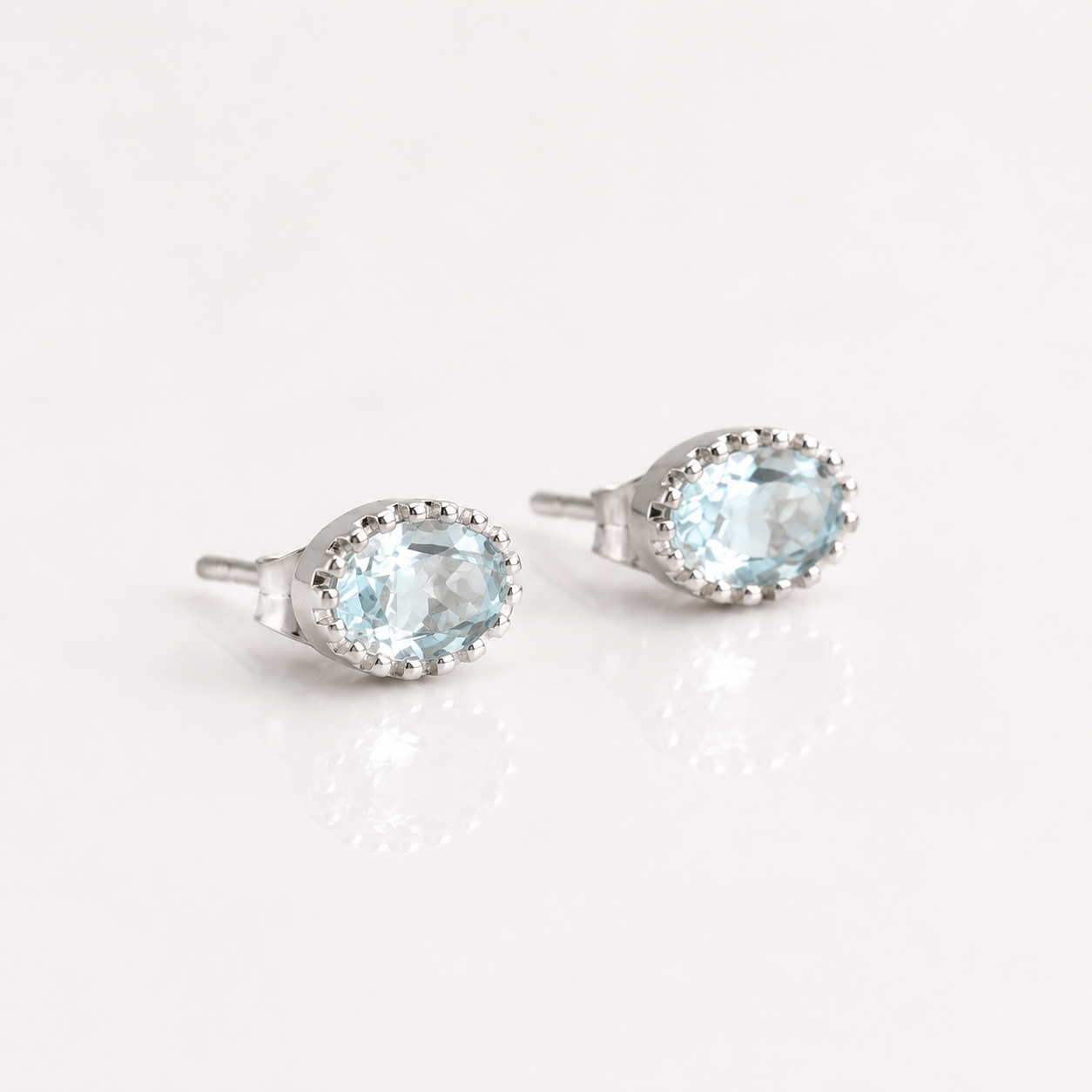 Silver Oval Crystal Stud