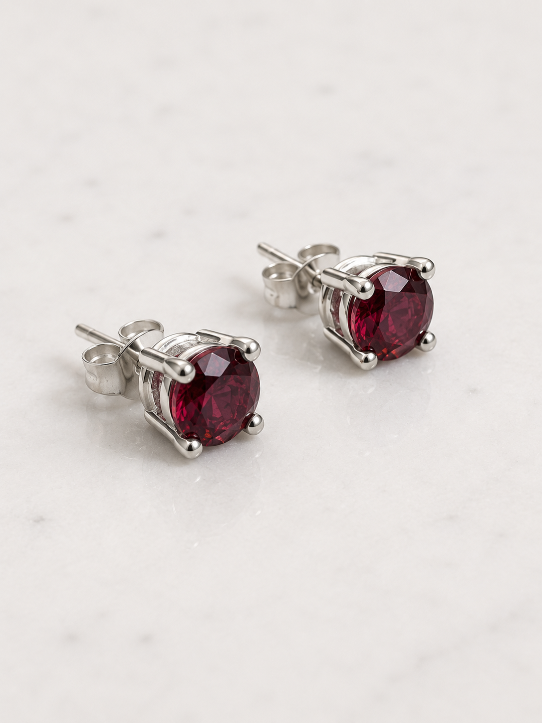 Silver Round Crystal Stud 4mm