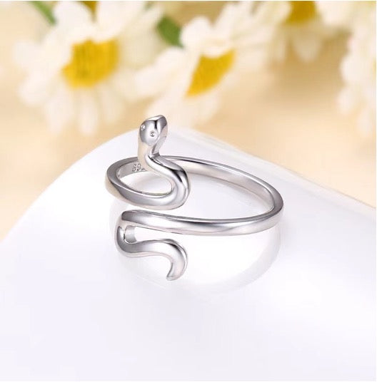 Plain Snake Ring