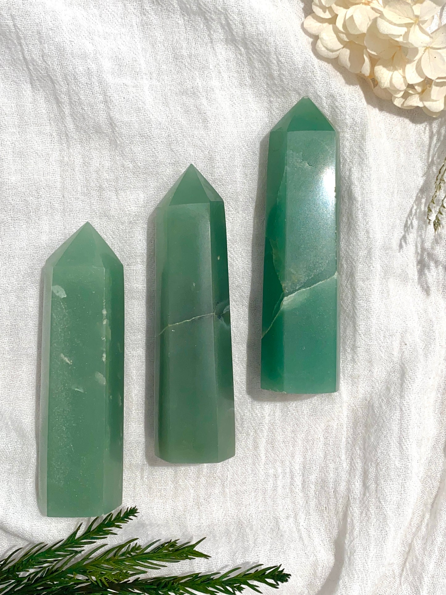 Green Aventurine Crystal  Point (M)