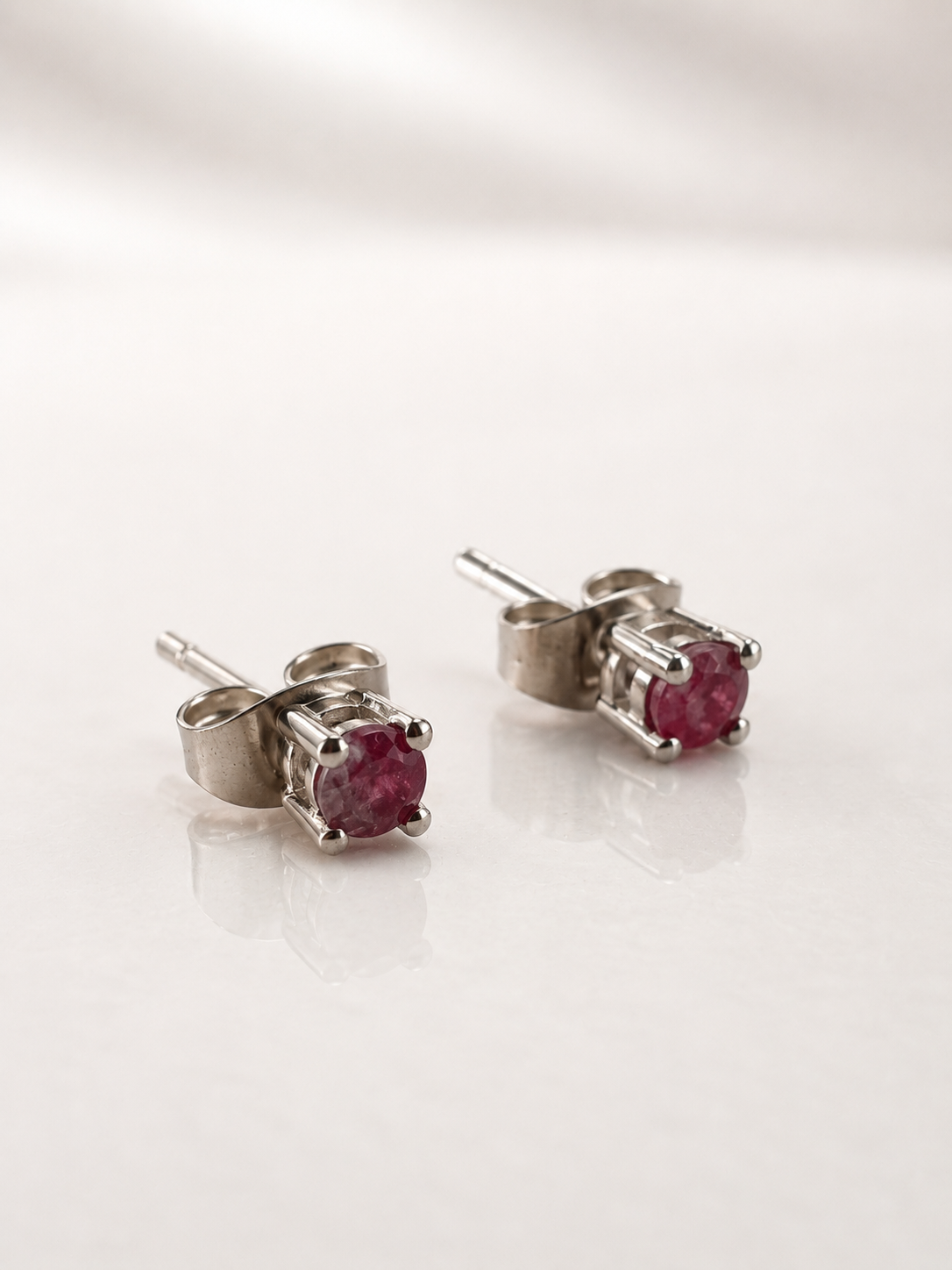 Silver Round Crystal Stud 3mm