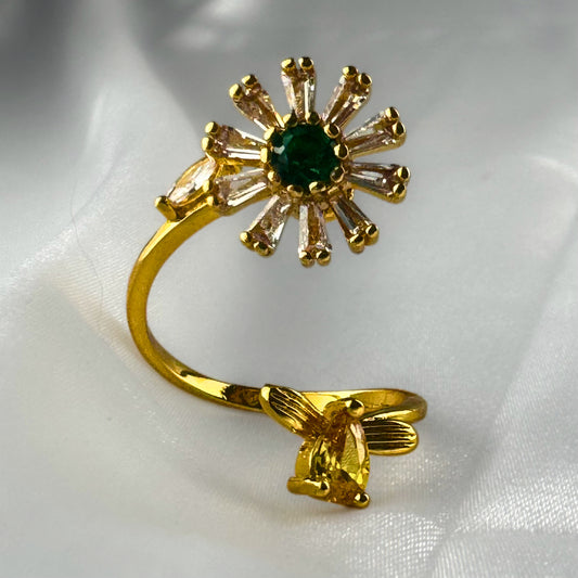 Bee and Flower Gold Adjustable Spinner Ring