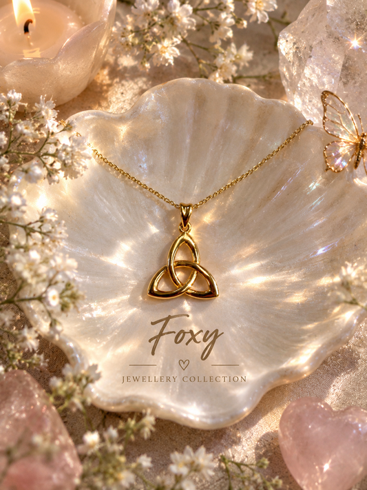 S925 Gold plated Triquetra Necklace