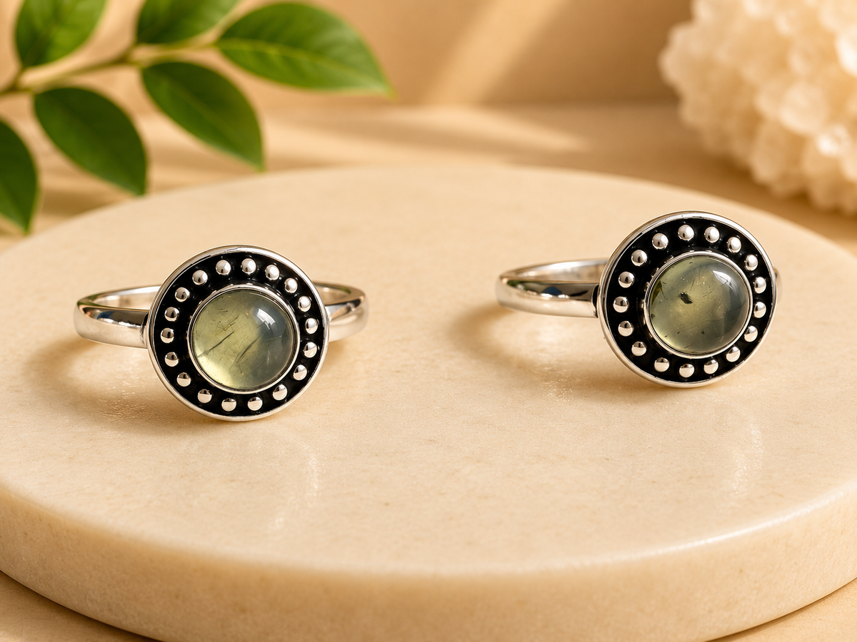 NEW Dotted Round Crystal Silver Plated Rings
