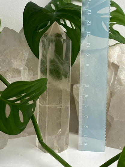 Clear Crystal Point
