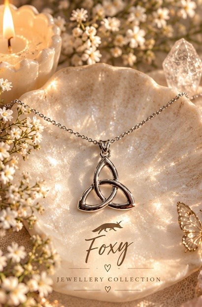 S925 Silver Triqeutra Necklace