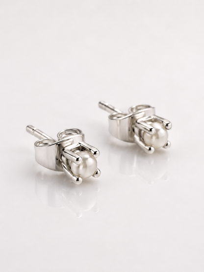 Silver Round Crystal Stud 3mm
