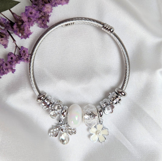 White Flower and Bee Charm Bracelet