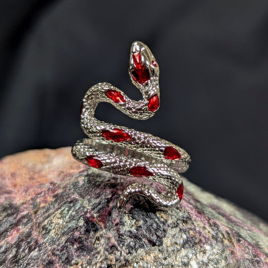 red spotted snake silver ring
