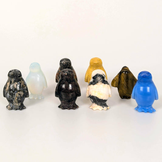 Daddy Penguin Carvings - 7cm