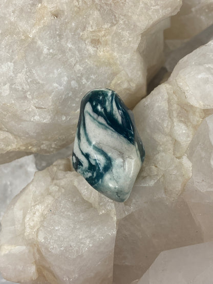 crystal tumblestone