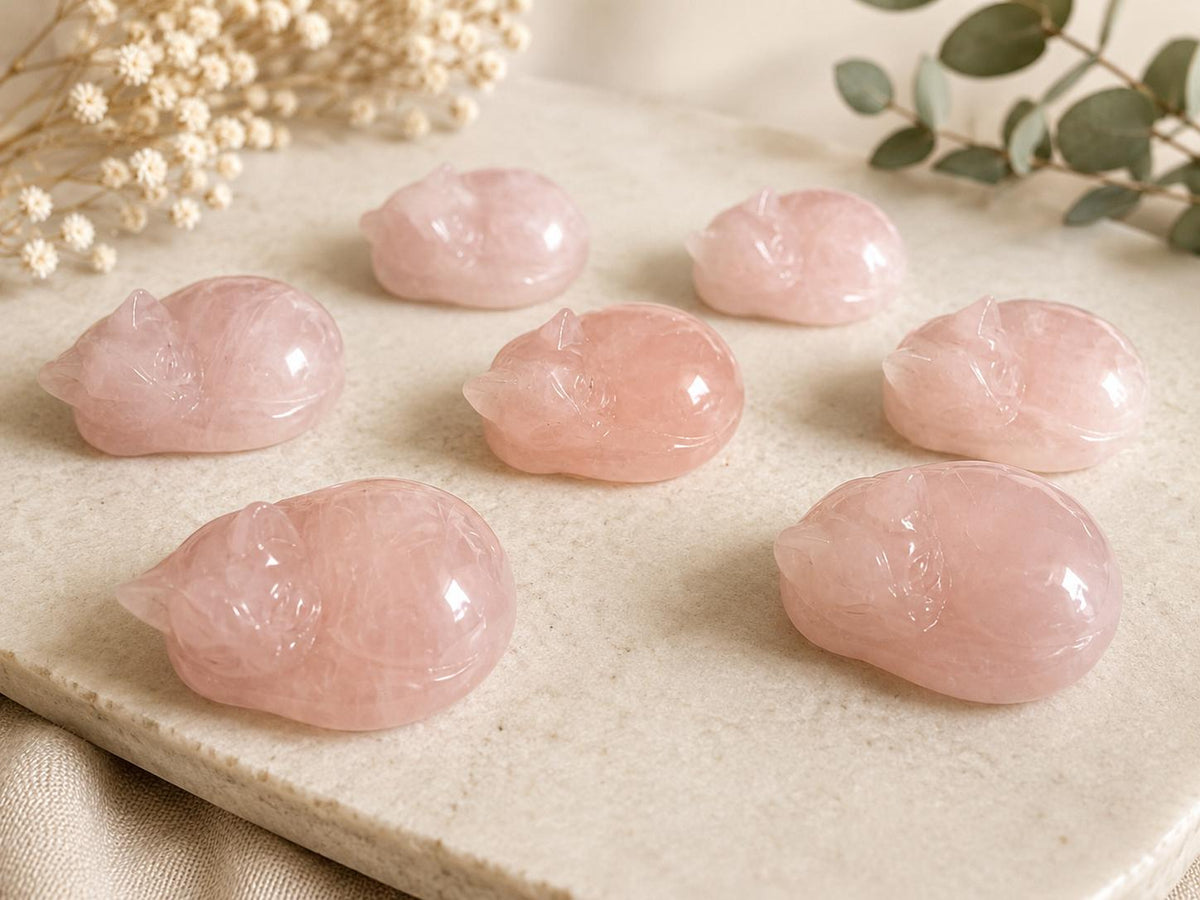 rose quartz crystal cat
