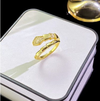 Gold Wrap Arrow Ring