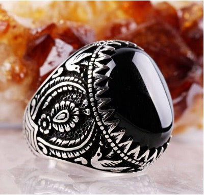 Celtic Aura Black Circle Signet ring